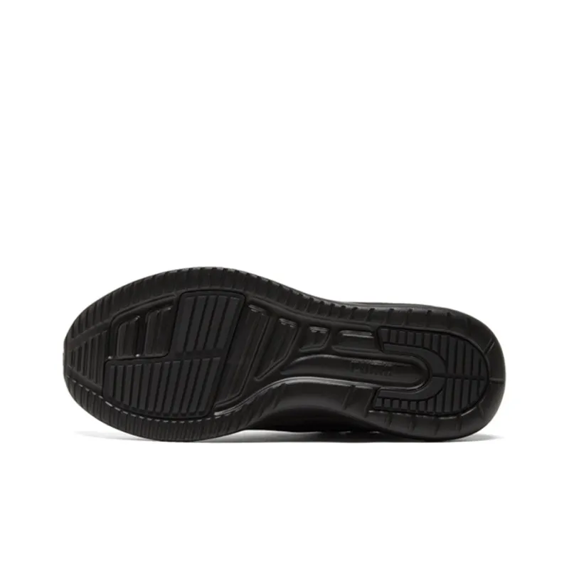 PUMA Resolve 'Black'-5