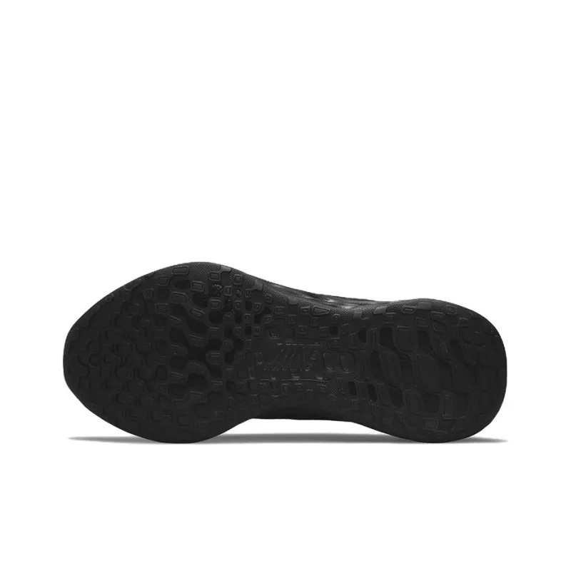 Nike Revolution 6 Extra Wide 'Triple Black'-5