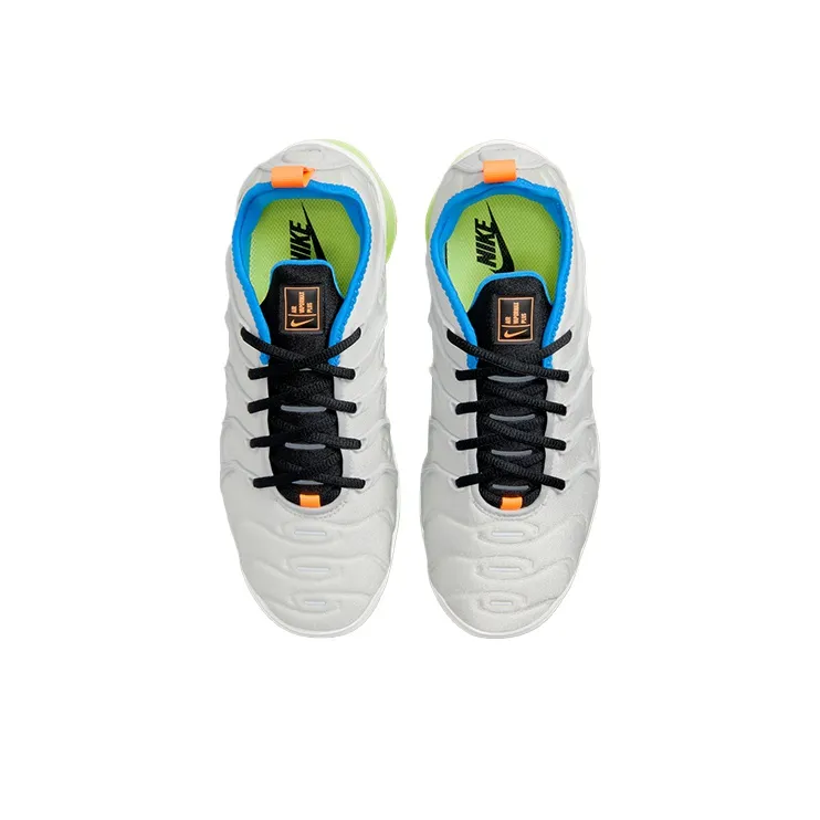 Nike Air VaporMax Plus Photon Dust Volt Women's-3