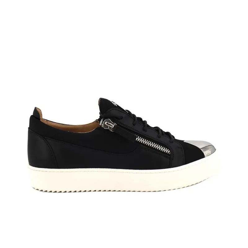 Giuseppe Zanotti Skateboard Shoes Men Low-Top Black-1