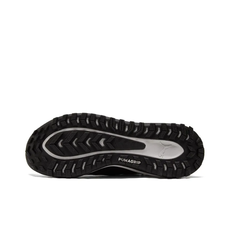 PUMA Voyage Nitro Black-4