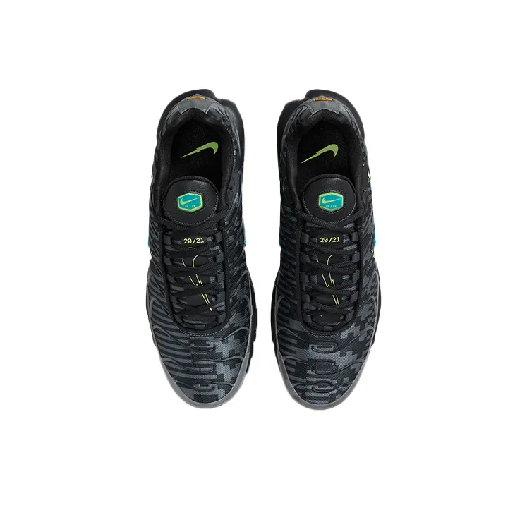 Nike Air Max Plus Champions League-3