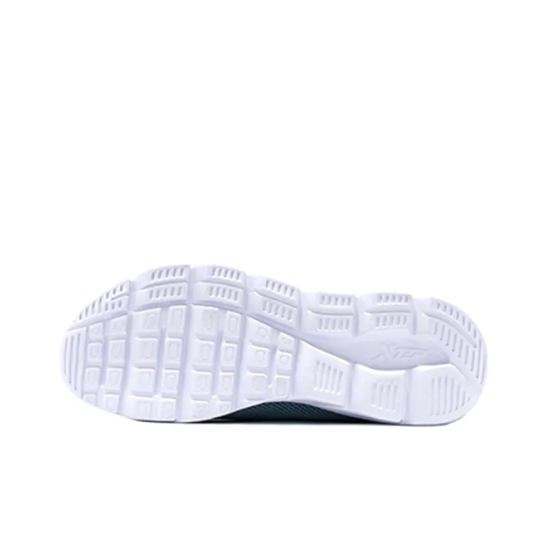 XTEP Feather Cushioning Breathable Lightweight Abrasion Resistant Slip Resistant Low Top Running Shoes Men's Gray Blue-4