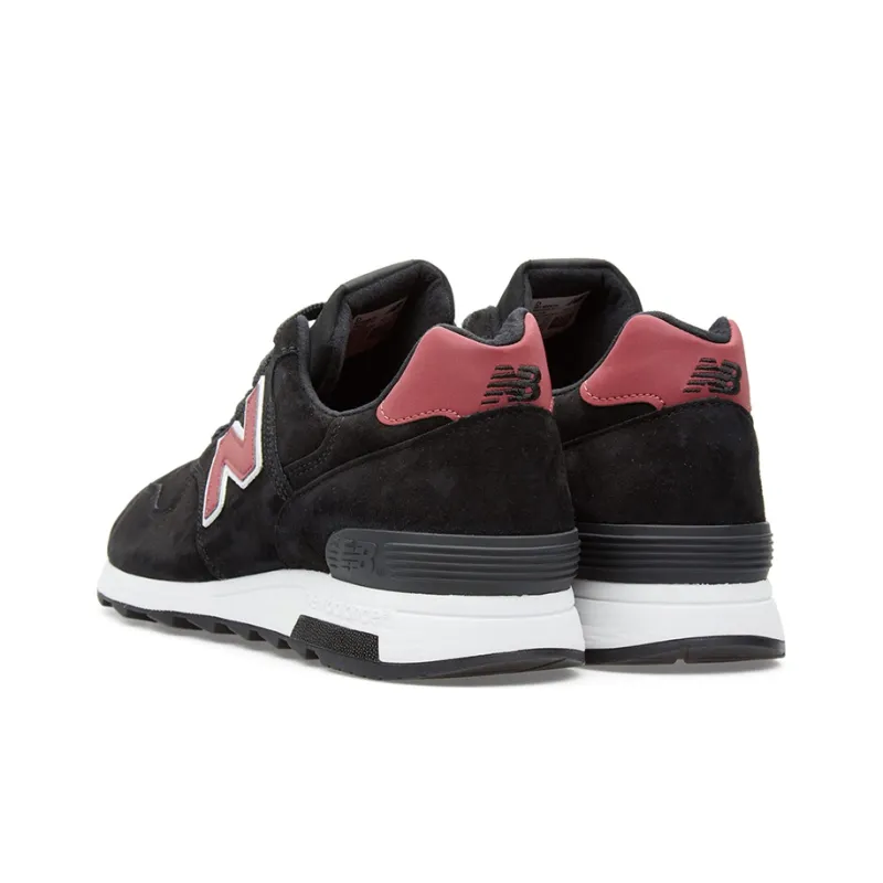 New Balance 1400 Black-2