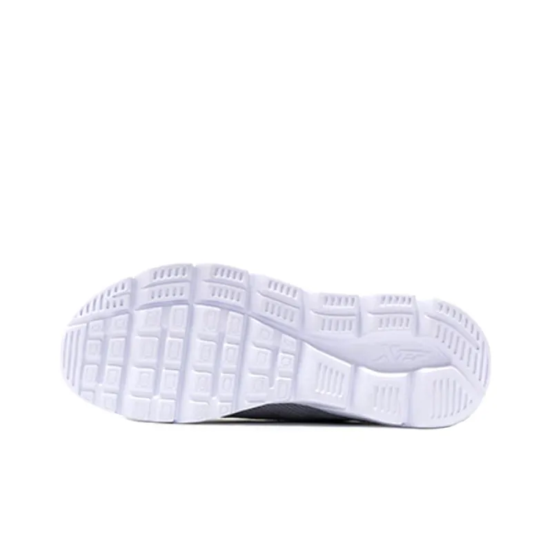 XTEP Feather Anti Slip Wear Resistant Low Top Running Shoes Men's Gray-3
