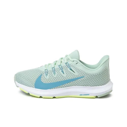 Nike Quest 2 Running Shoes Women's Low-Top Green/Blue