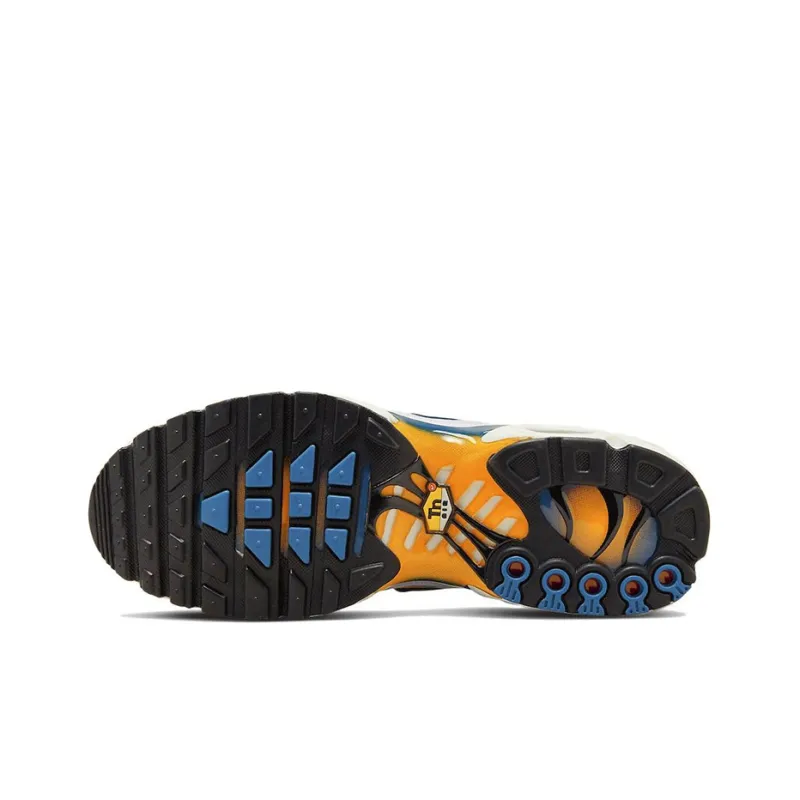 Nike Air Max Plus Hiking Carabiner White Kumquat Marina-5