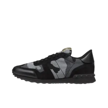 Valentino Garavani Camouflage Rockrunner Lace Up Sneakers