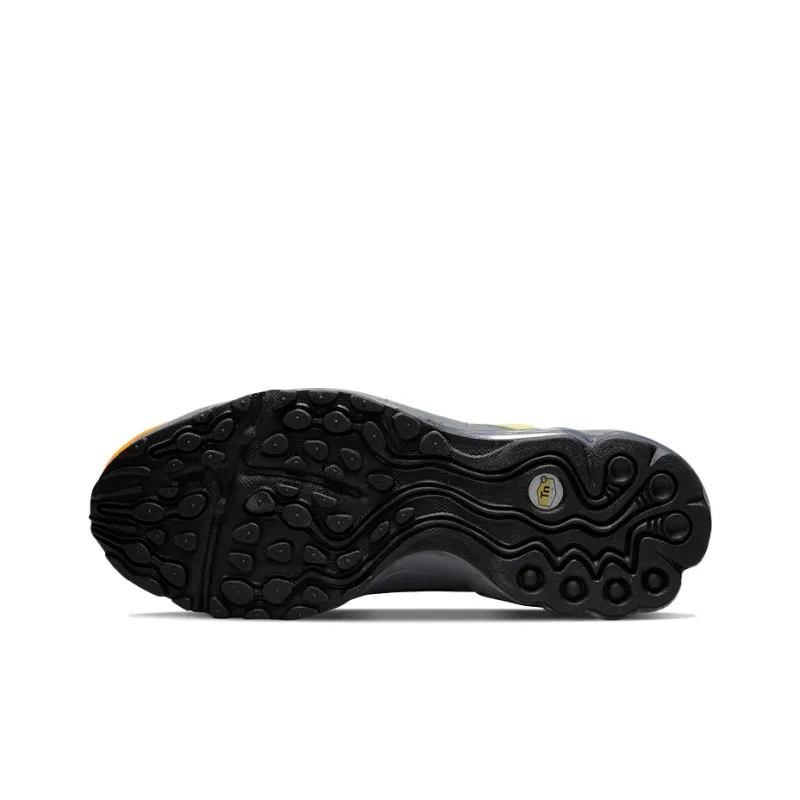 Nike Air Tuned Max Black Volt Orange-5