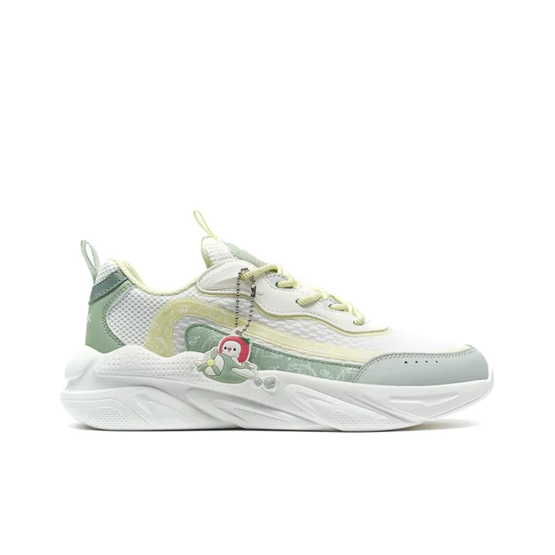 XTEP Cushioned Anti Slip Wear Resistant Breathable Lightweight Low Top Sports Casual Shoes Women's White Light Green-1