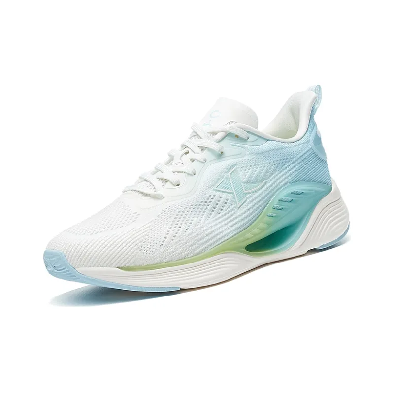 XTEP Qing Feng 5.0 Breathable Low Top Running Shoes Men's Clear Blue-1