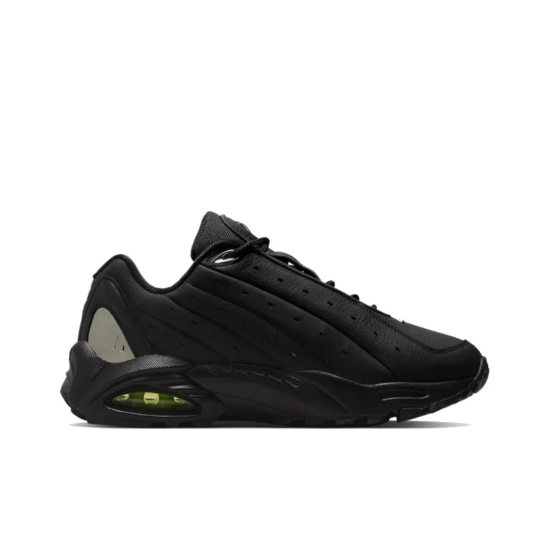 Nike Hot Step Air Terra Drake Nocta Triple Black-1