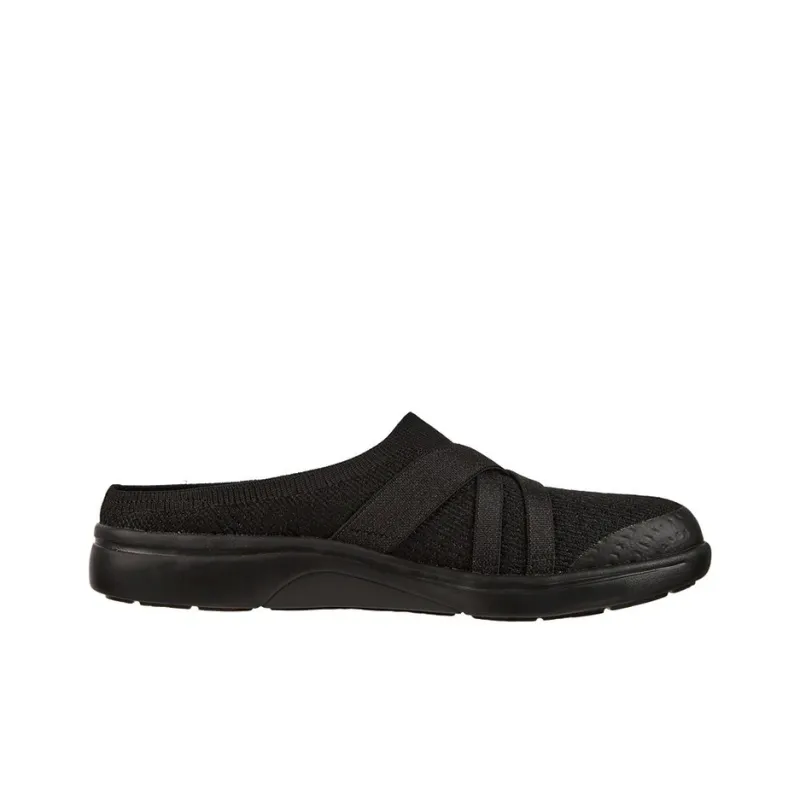 Skechers ARCH FIT UPLIFT Casual Shoes Women's Low-Top Black-1
