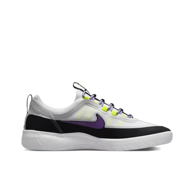 Nike Sb Nyjah Free 2 Black Wild Berry-1