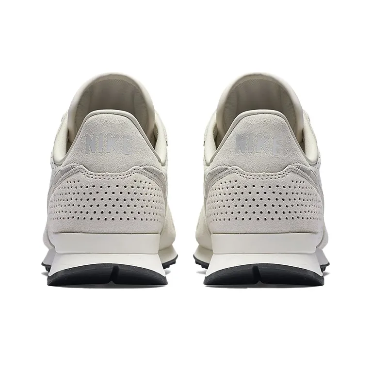 Nike Internationalist Casual Shoes Men Low-Top Beige/White-3