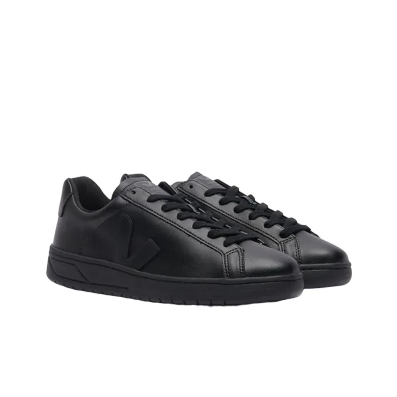 VEJA Urca Cwl Full Black-2