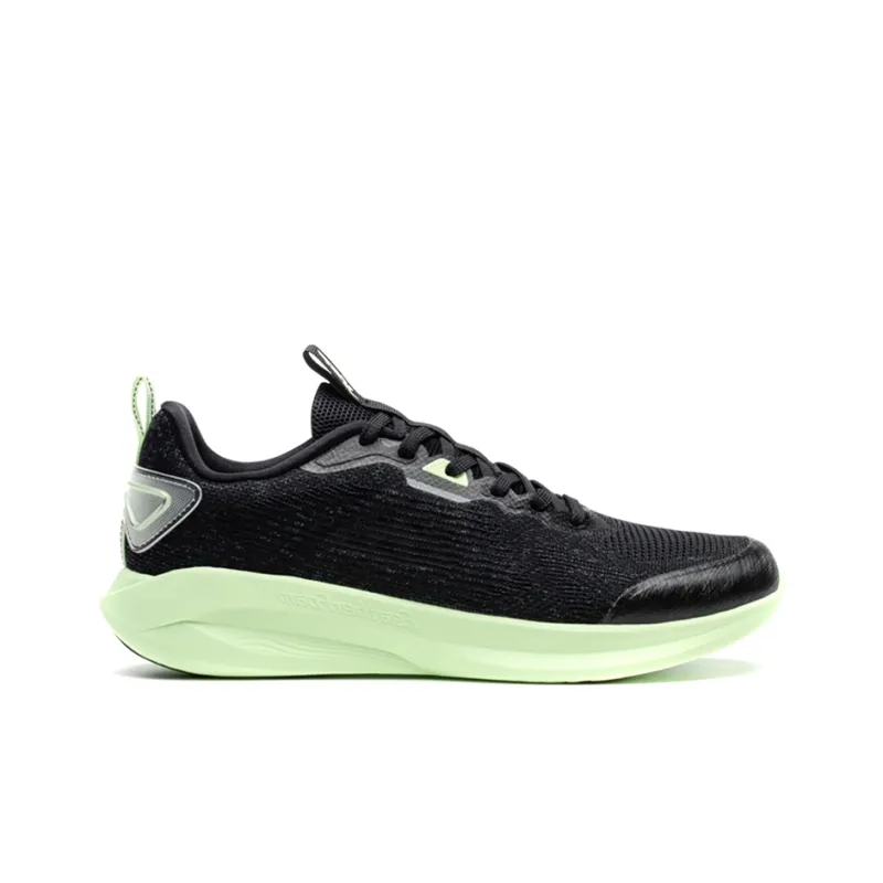 XTEP To Light 6.0 Running Shoes Men Low Top Black/Jelly Green-1