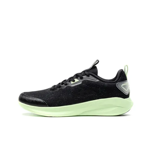 XTEP To Light 6.0 Running Shoes Men Low-Top Black/Jelly Green