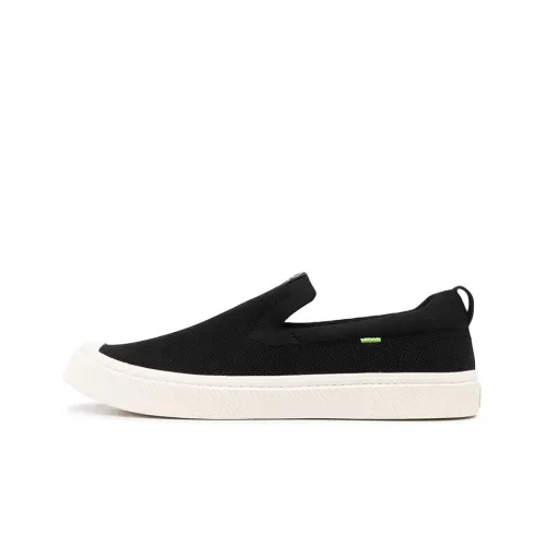 CARIUMA Skateboard Shoes Men Low-Top Black