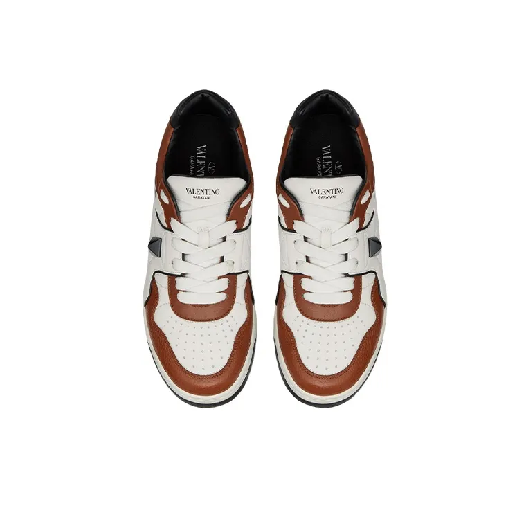 Valentino Garavani Rockstud Low Top Sneakers-3