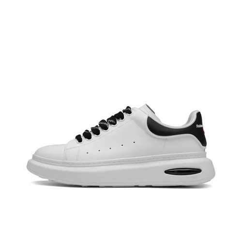 Roberta Di Camerino Skateboard Shoes Men Low-Top Black/White