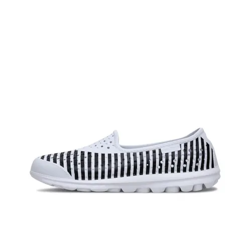 Skechers H2 Go Slip-Resistant River Trekking Shoes Women's White Black