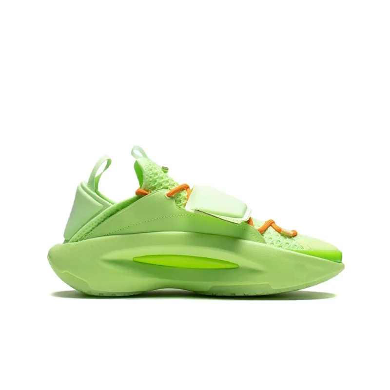 LiNing Cloud Travel Lite Casual Shoes Men Low Top Fluorescent Ice Green-1