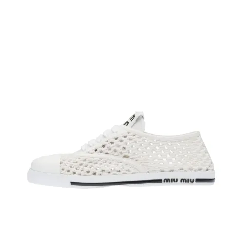 MIU MIU Low-Top Stylish Skateboarding Shoes Women's White
