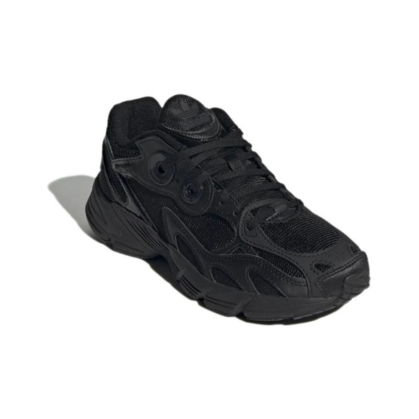 ◆大人気◆送料無料◆(W)ADIDAS ASTIR TRIPLE BLACK◆新商品◆ adidas Originals アディダス オリジナルス スニーカー STADT