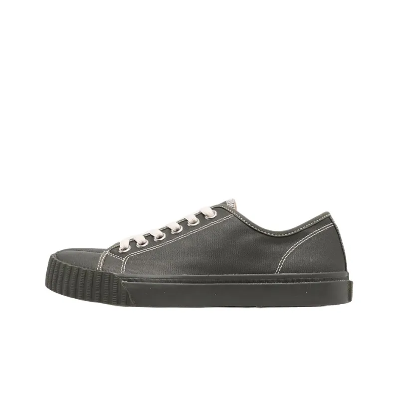 Maison Margiela Low Top Stylish Skateboarding Shoes Women's Olive-0