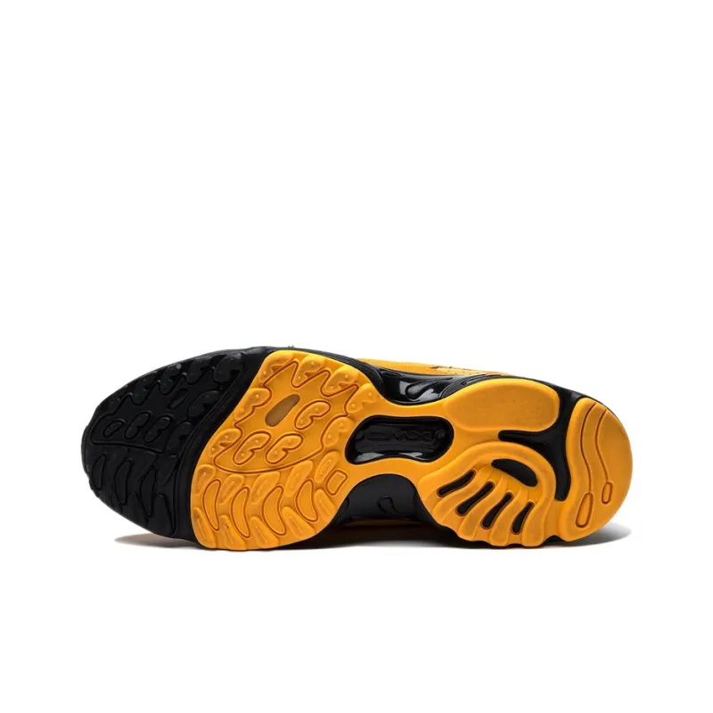 Reebok Daytona Experiment Pyer Moss Fierce Gold-3
