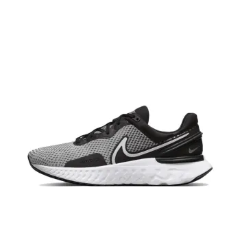 Nike React Miler 3 Black Metallic Silver