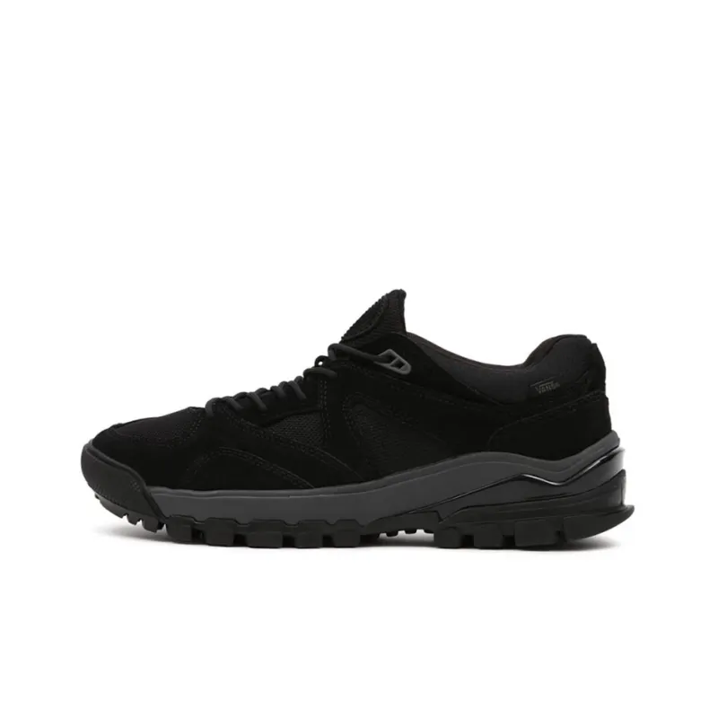 Vans Amzn Trailhead Black-0
