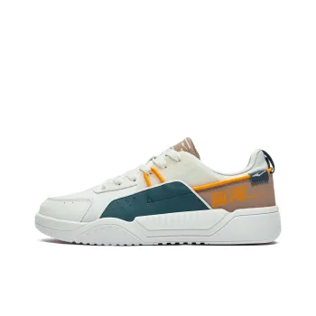 Erke Fearless Low Top Skateboard Shoes Men's White Gray Umber