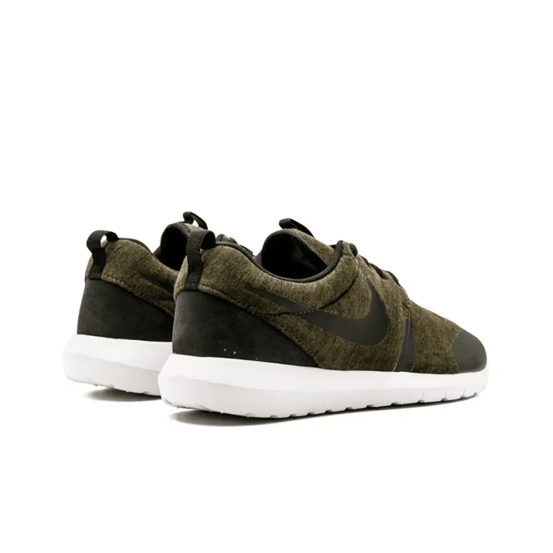 Nike Roshe Run Tech Fleece Cargo Khaki-3