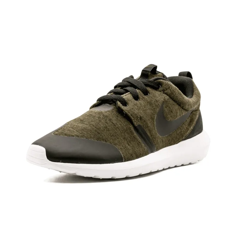 Nike Roshe Run Tech Fleece Cargo Khaki-1