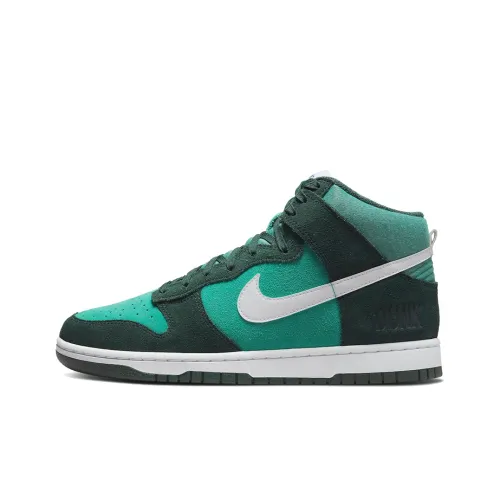 Nike Dunk High Retro SE Athletic Club Pro Green