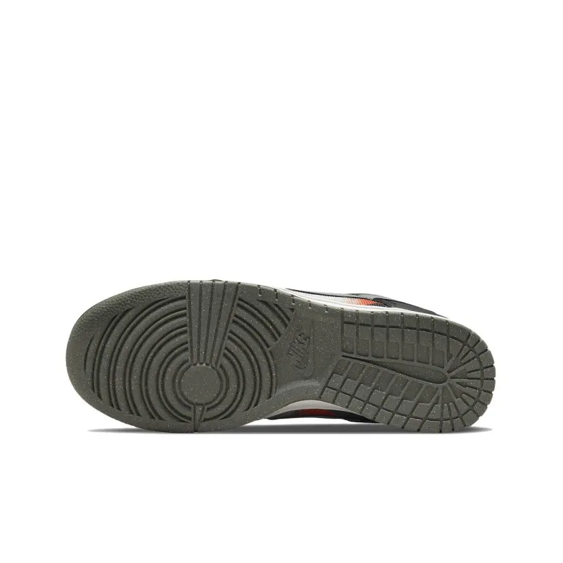 Nike Dunk Low Graffiti Black Red-4