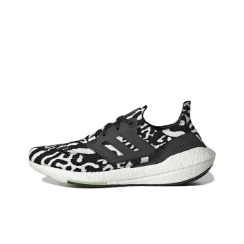 Adidas Ultra Boost 22 Zebra