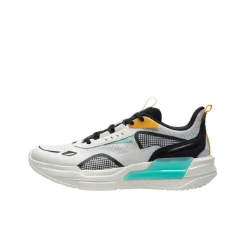 XTEP Airfoil Cushioning Anti Slip And Wear Resistant Low Top Casual Shoes Men's White Black Green