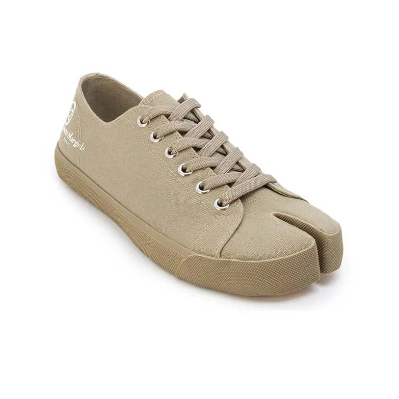 Maison Margiela Tabi Canvas Shoes Men Low Top Light Khaki-2