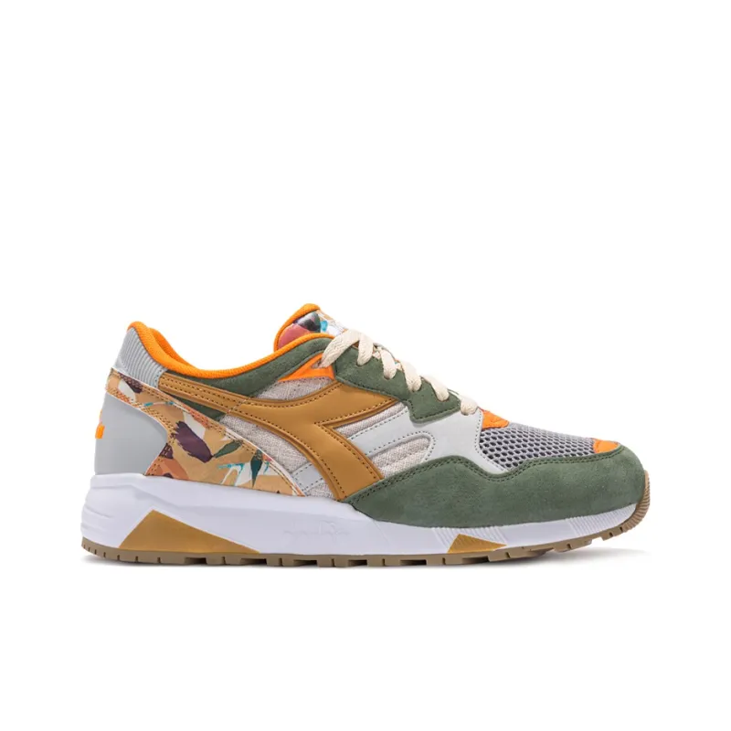 Diadora N9002 CAMO Running Shoes Men Low-Top Green/Earth Yellow-1