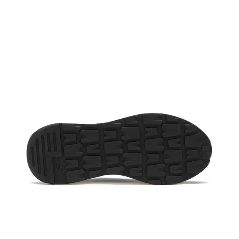 New Balance 5740 Black-6