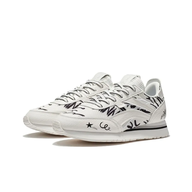 LiNing ChengFeng Low Top Running Shoes Women's White-2