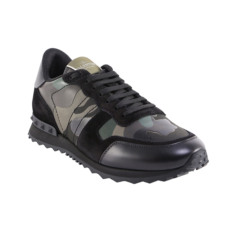 Valentino Garavani★ブラック 迷彩 Rockrunner スニーカー Valentino Garavani Camouflage Rockrunner Sneakers | Saks