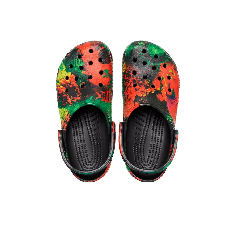 Crocs Classic Clog Beach Unisex Black Sandals 'Black'-3