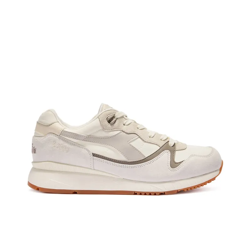 Diadora V7000 Breathable Low Top Running Shoes Unisex Ecru-1