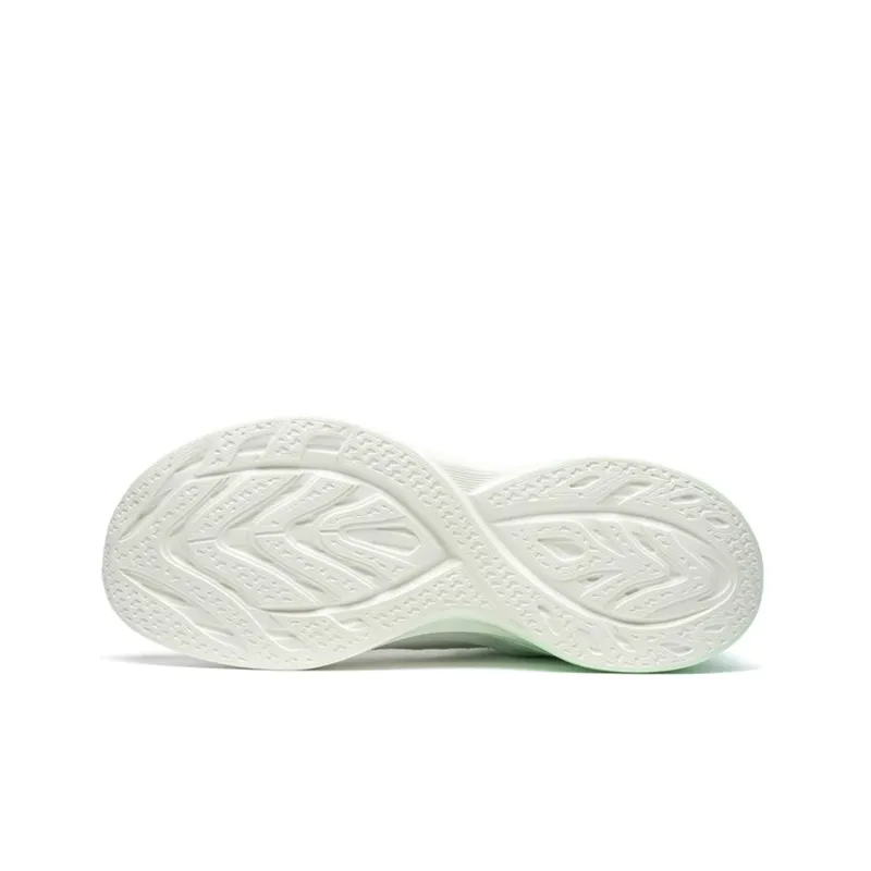 XTEP Cushioning Anti-Slip Wear-Resistant Breathable Lightweight Rebound Low-Top Running Shoes Women's Green White-4