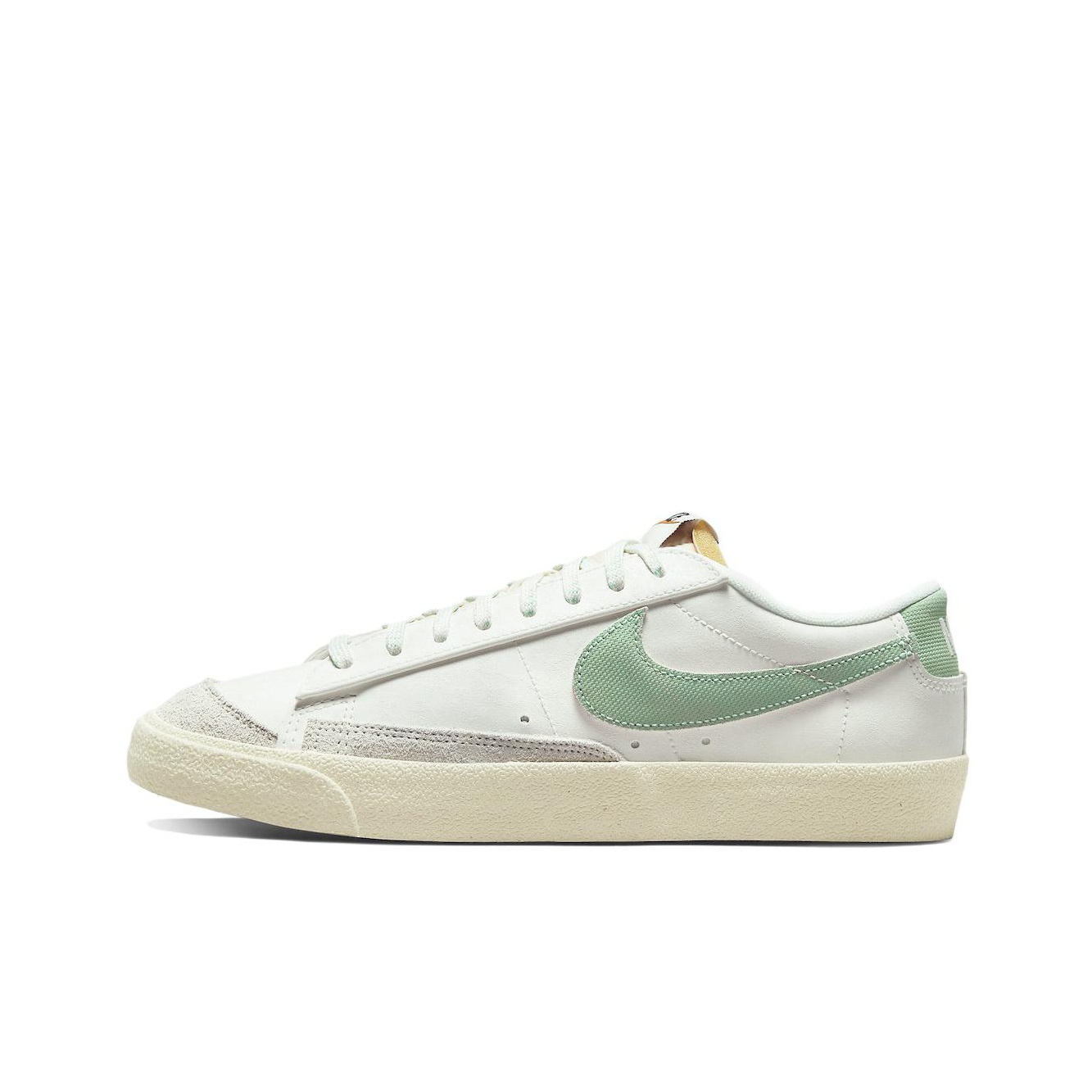nike blazer low premium