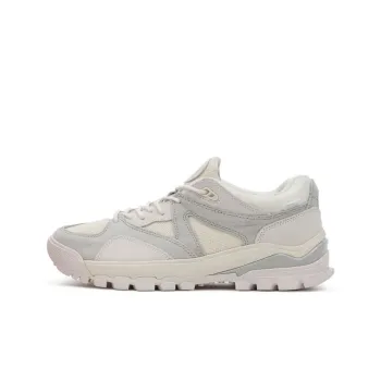 Vans Amzn Trailhead 'Blanc De Blanc'
